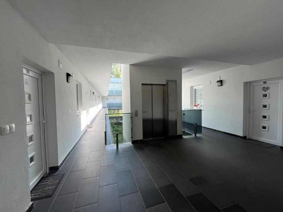 Swan Apartman - Keszthely Exterior foto